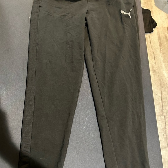 Puma Black Pants - Sleek, Comfortable, and Versatile - Picture 5 of 5